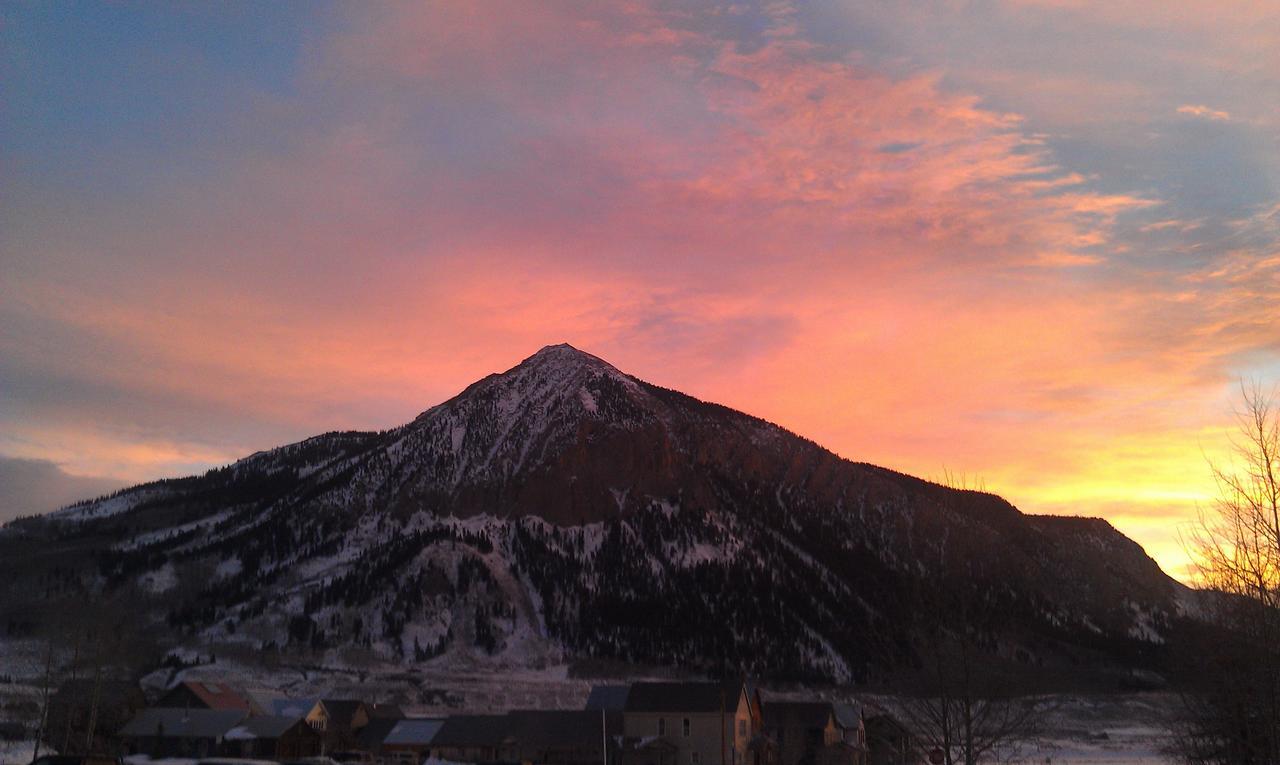 Purple Mountain Bed & Breakfast & Spa Crested Butte Bagian luar foto