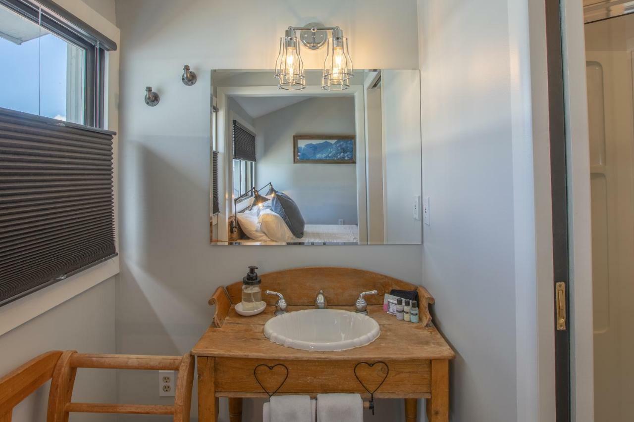 Purple Mountain Bed & Breakfast & Spa Crested Butte Bagian luar foto