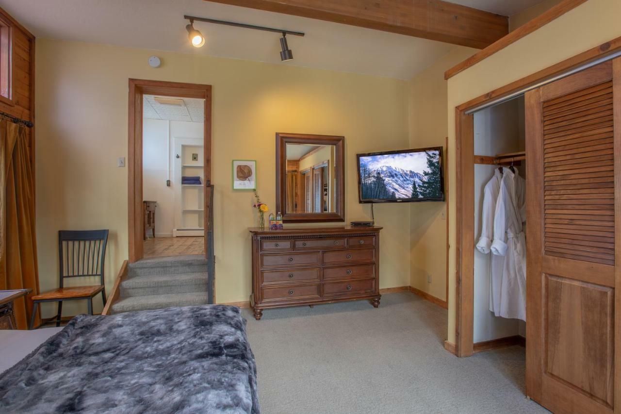 Purple Mountain Bed & Breakfast & Spa Crested Butte Bagian luar foto